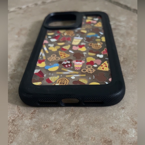 Disney Parks D-Tech snack IPhone case - Picture 2 of 5